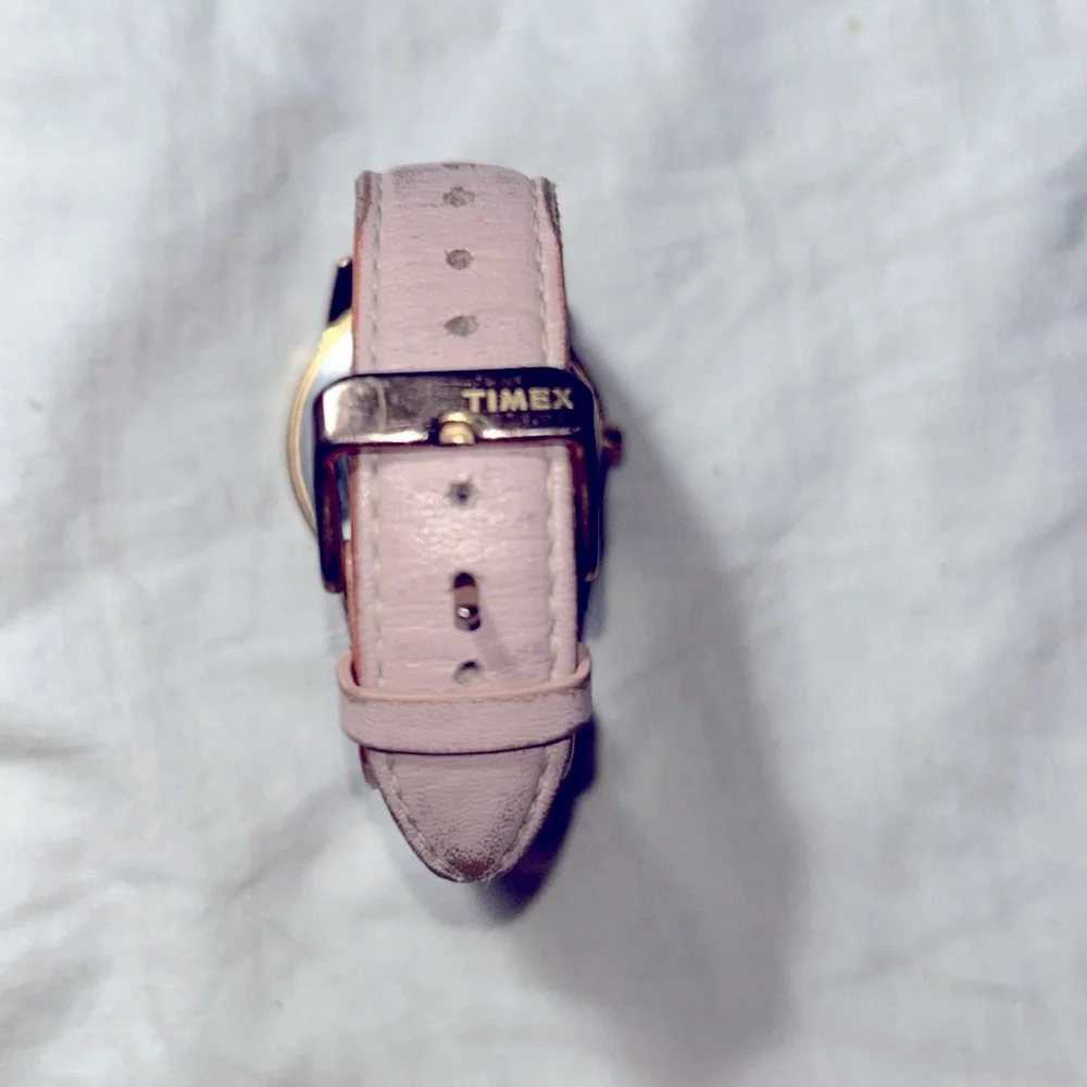 Timex new gold band